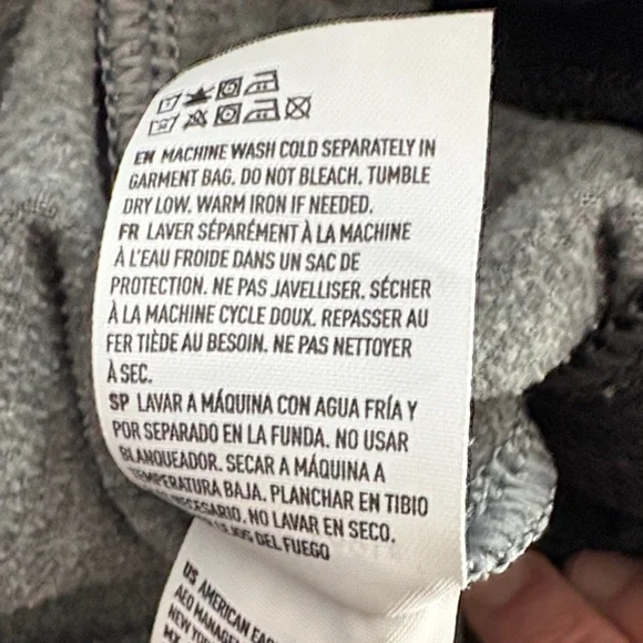 American Eagle Outfitters Athletic Gray and Navy Shorts - Picture 6 of 6